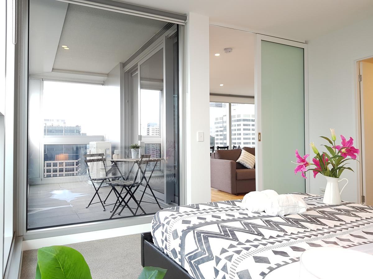 Apartments On The Fifth Melbourne Exterior foto